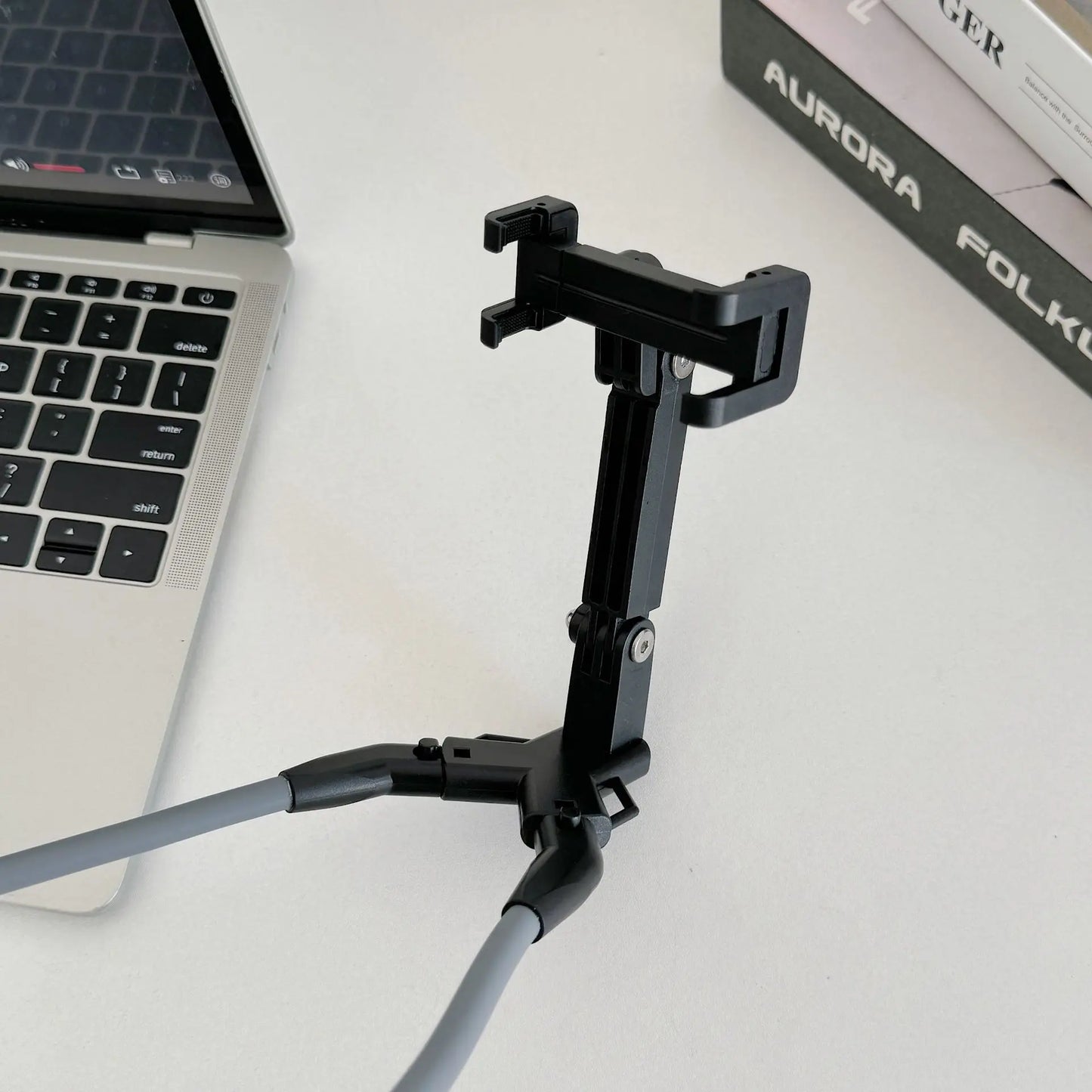 TUQ Universal Adjustable Phone Clip Holder With Chest Strap