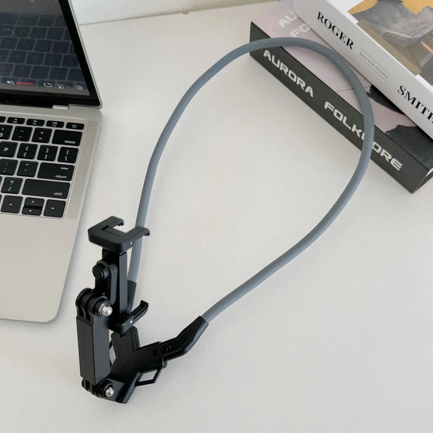 TUQ Universal Adjustable Phone Clip Holder With Chest Strap