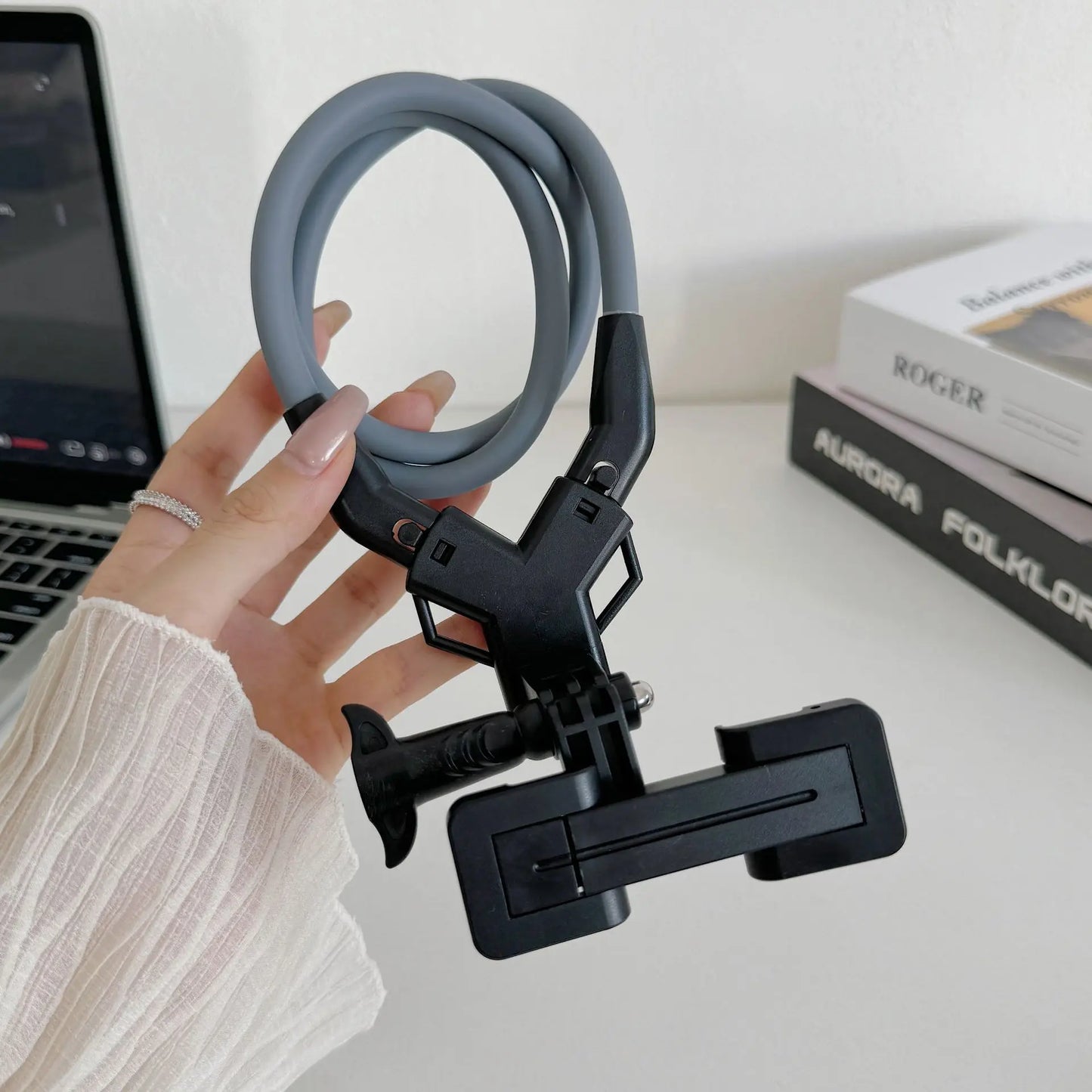 TUQ Universal Adjustable Phone Clip Holder With Chest Strap