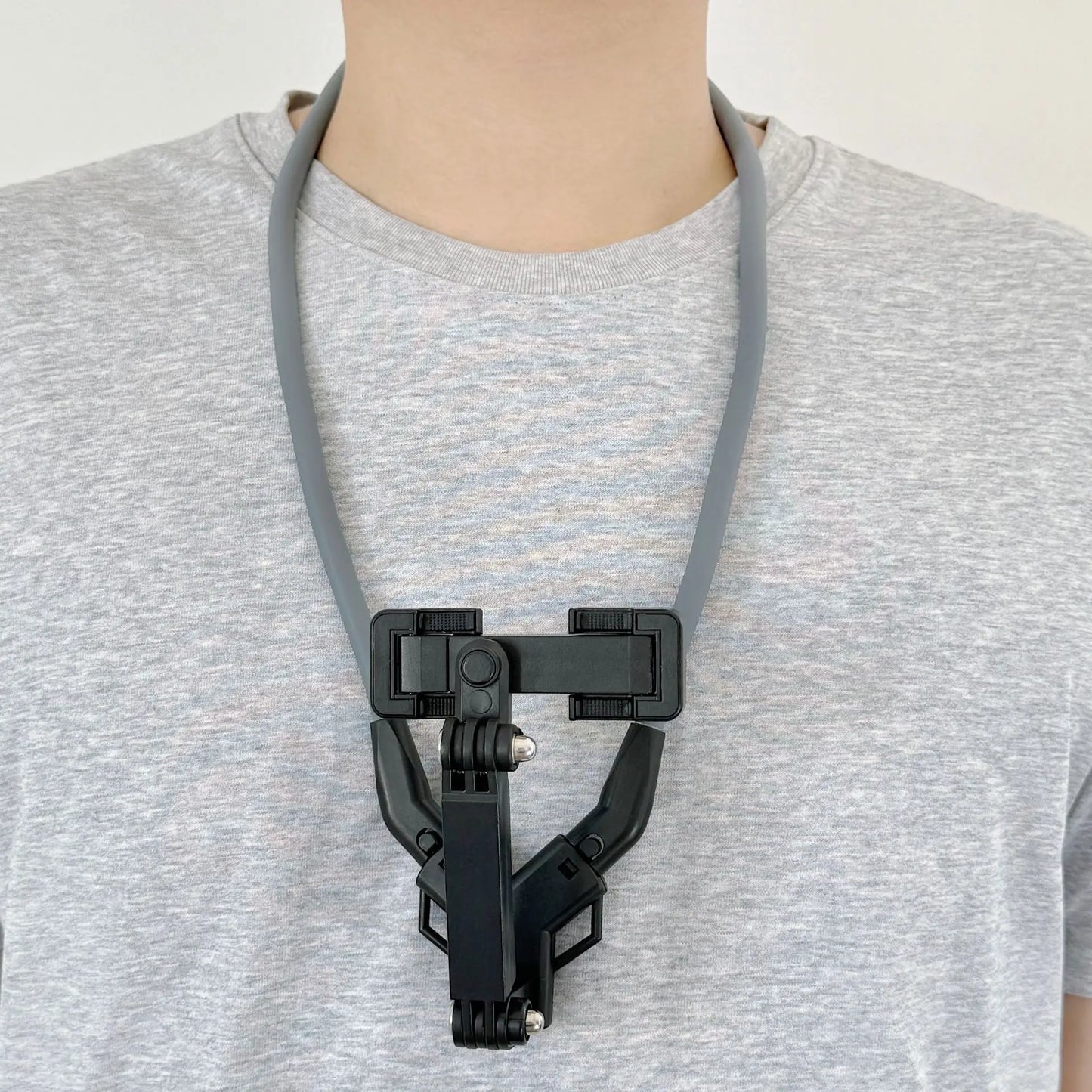 TUQ Universal Adjustable Phone Clip Holder With Chest Strap