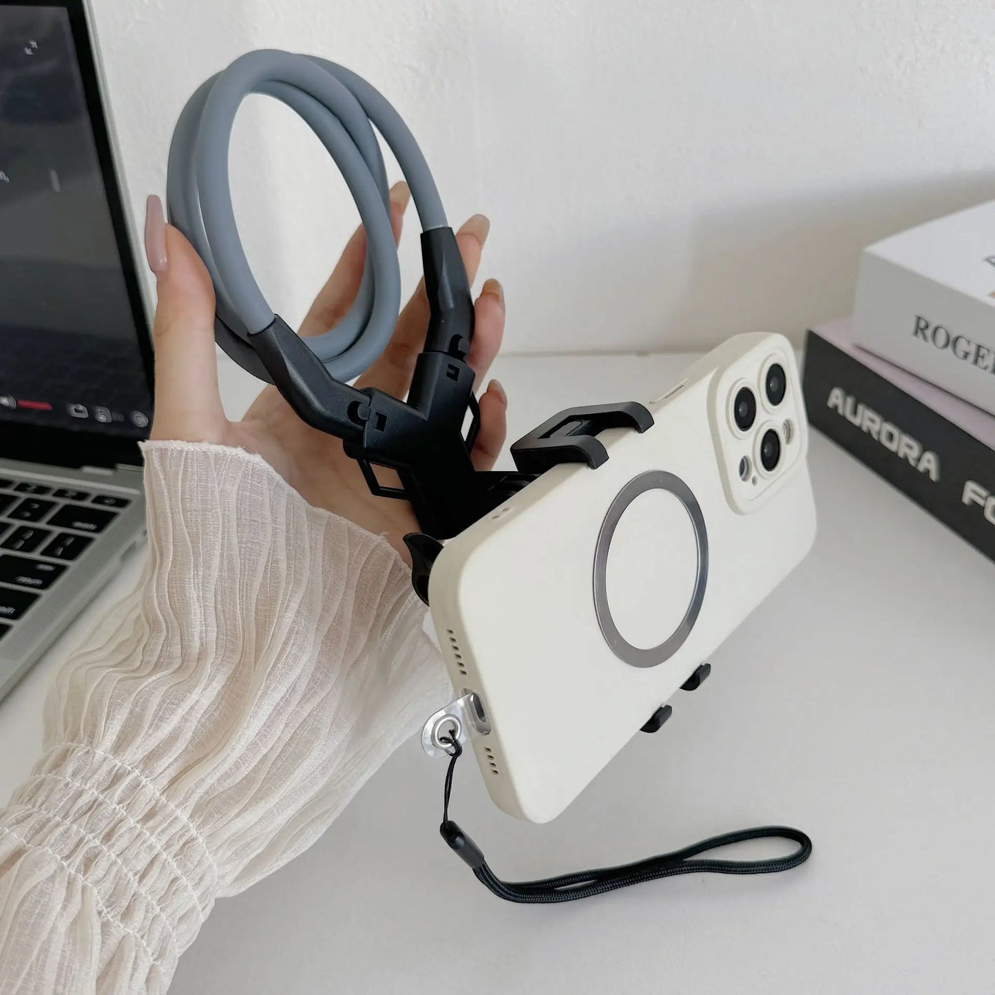 TUQ Universal Adjustable Phone Clip Holder With Chest Strap